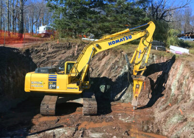 Excavation pour fondation de maison, garage ou bâtiment